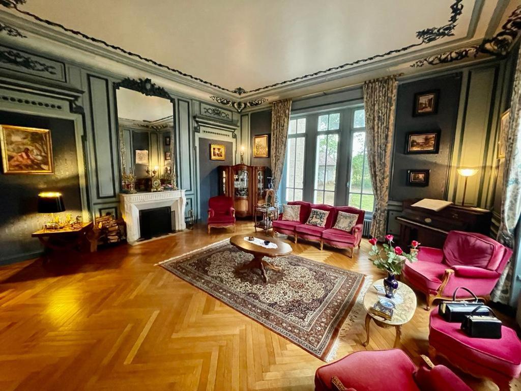 Chateau Maleplane Bed and Breakfast Saint-Léonard-de-Noblat Εξωτερικό φωτογραφία