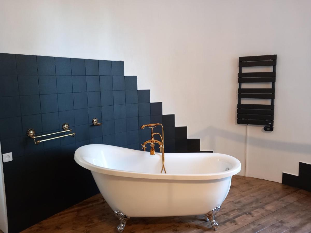 Chateau Maleplane Bed and Breakfast Saint-Léonard-de-Noblat Εξωτερικό φωτογραφία