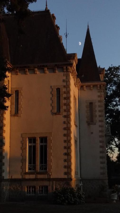 Chateau Maleplane Bed and Breakfast Saint-Léonard-de-Noblat Εξωτερικό φωτογραφία