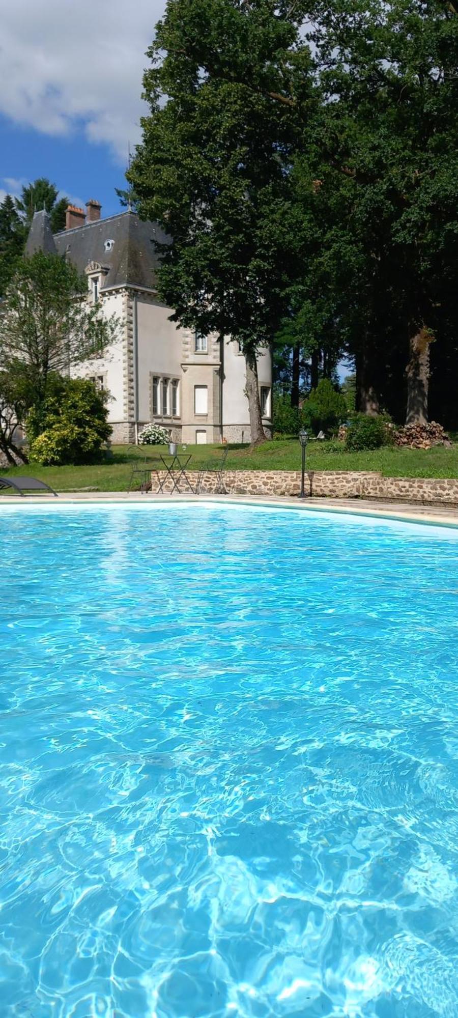 Chateau Maleplane Bed and Breakfast Saint-Léonard-de-Noblat Εξωτερικό φωτογραφία