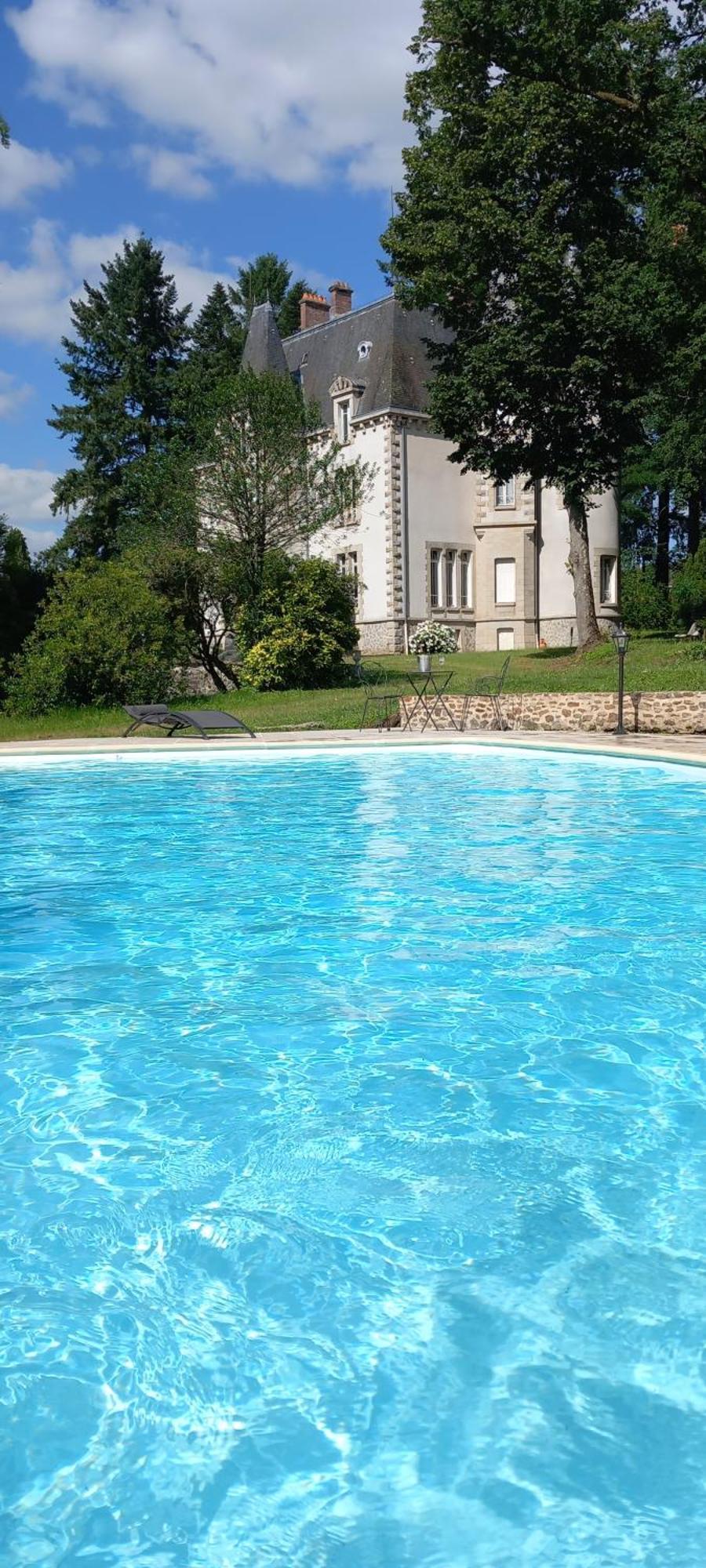 Chateau Maleplane Bed and Breakfast Saint-Léonard-de-Noblat Εξωτερικό φωτογραφία