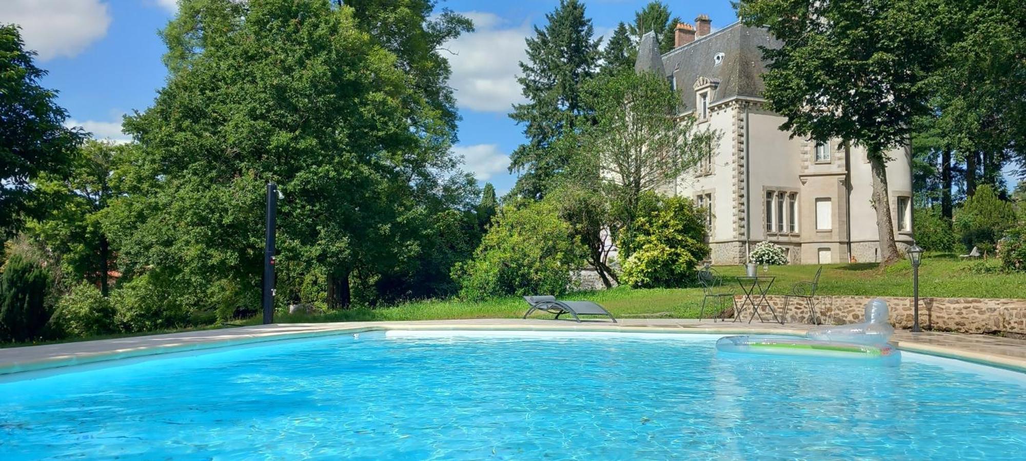 Chateau Maleplane Bed and Breakfast Saint-Léonard-de-Noblat Εξωτερικό φωτογραφία